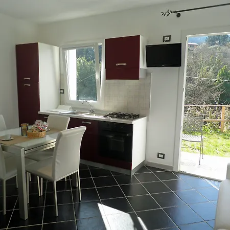 Costa Morroni Hotel apartamentowy Levanto