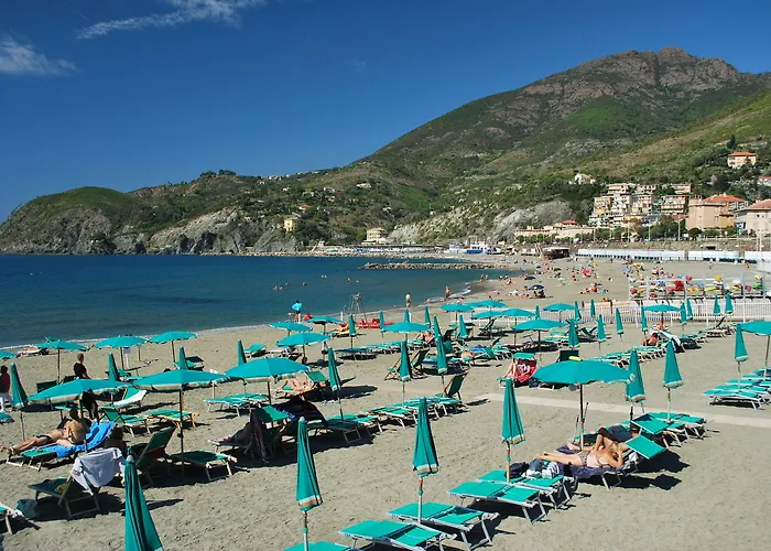 Costa Morroni 3* Levanto